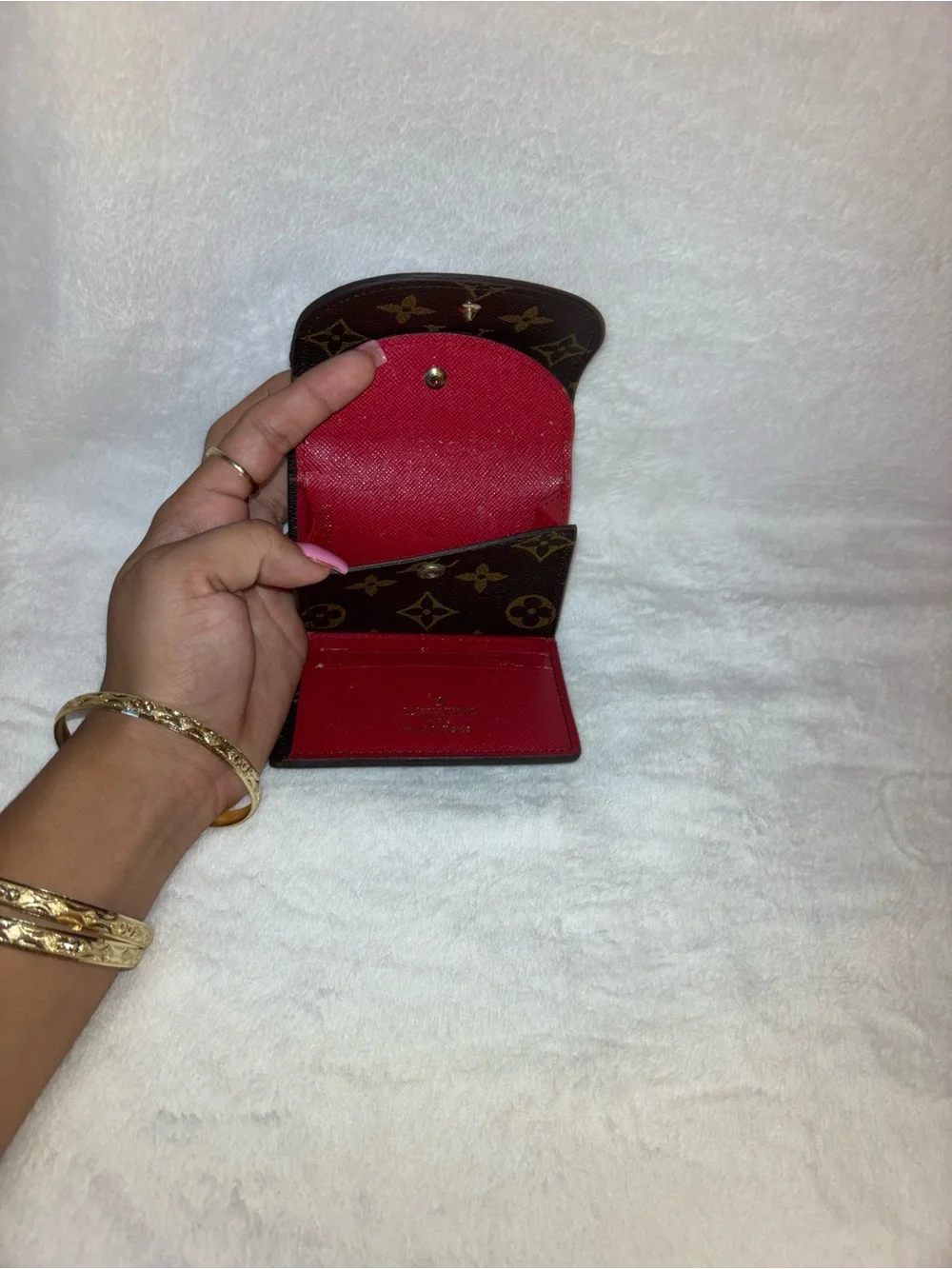 Louis Vuitton compact louis
